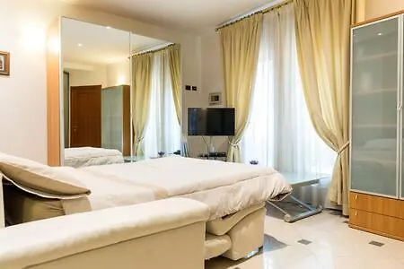 Elegante Nel Cuore Di